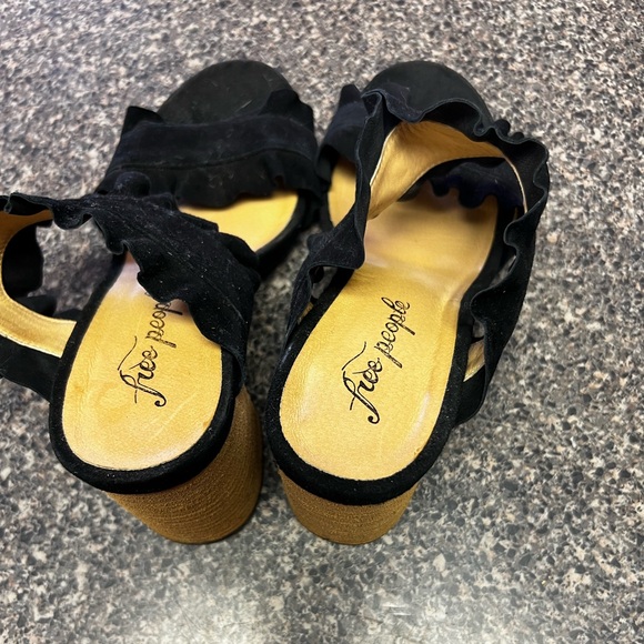 Free People Heels, worn a few times - Picture 2 of 3